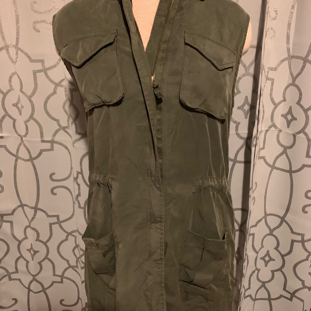 A New Day | Green Utility Vest | Size Small